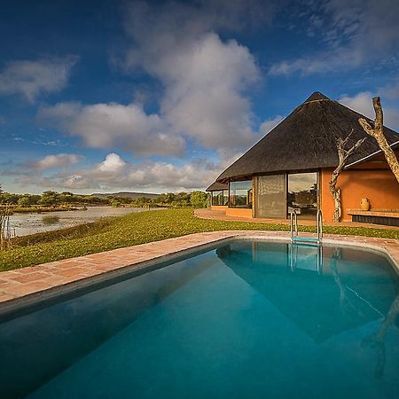Mount Etjo Safari Lodge Kalkfeld Bagian luar foto