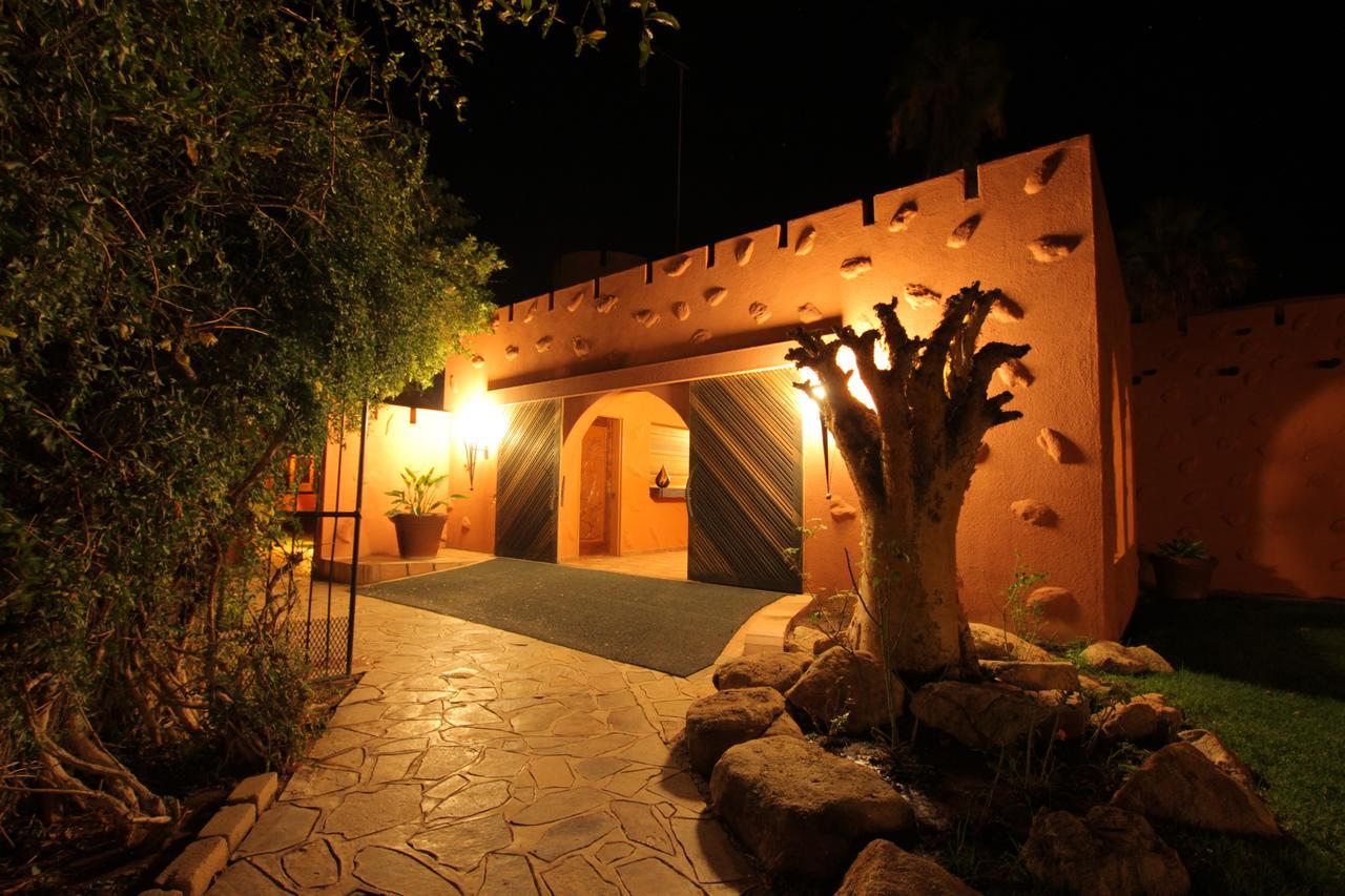 Mount Etjo Safari Lodge Kalkfeld Bagian luar foto